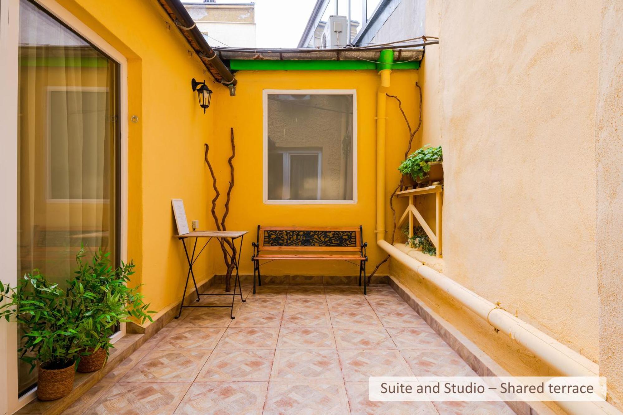 Super Central Stylish Suite & Studio With Shared Terrace By Flat Mаnager Sofia Eksteriør billede